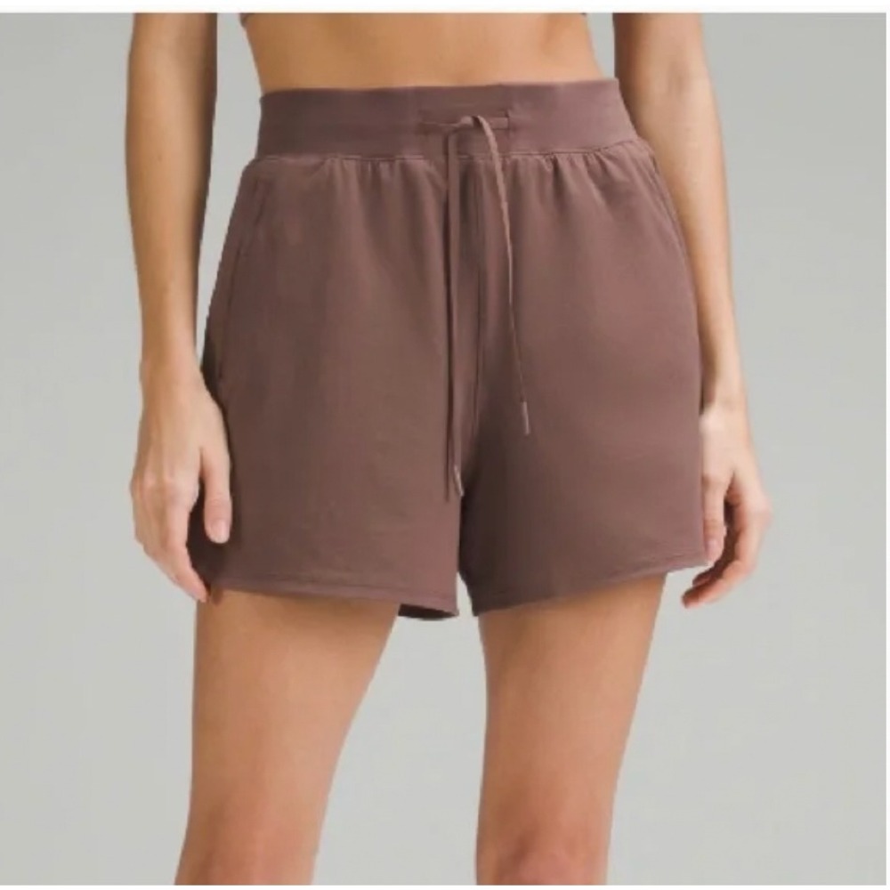 Lululemon License to Train High-Rise Short 4" Dark Oxide W7CPYS Women's Size 0‎